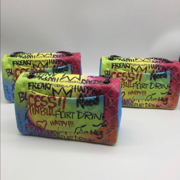 Medium Graffiti Bag - Picture 4 of 8